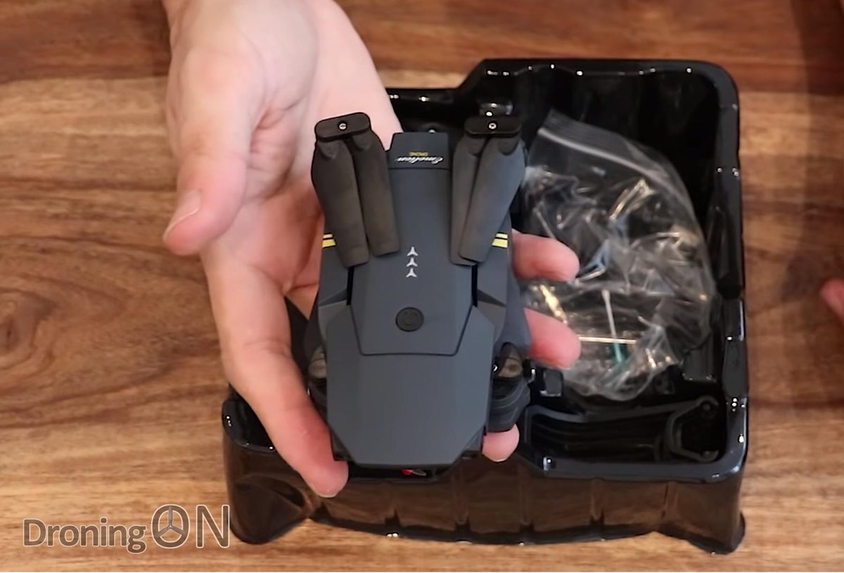 Droning_ON's tweet photo. Considering the volume of click-bait and guess-work surrounding the leaked @MofaJapan_en images of a DJI-branded prototype drone, here's a #MiniMavic being unboxed, honest guv... 😂😂😂
#clickbait #dronedj #dji #mavicmini #checkyoursources https://t.co/w7qOyn83jg