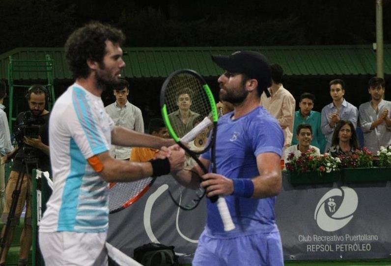 IBPTenis's tweet photo. #JordiMuñozAbreu graba su nombre en el @TrofeoChallenge @aytopuertollano @IUniuso @spaintenis https://t.co/YRvqHooU3P https://t.co/eVoJUCqFdd