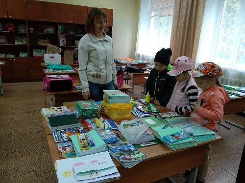 #СетевойДомМонтессори #ТрехгорныйШколаРосатома присоединился к акции "Рюкзак для друга" для детей Иркутской области