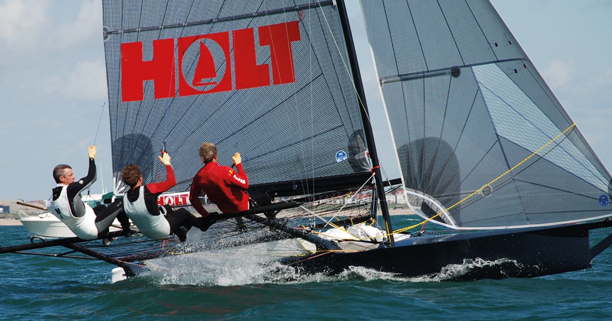 TryHurstFirst's tweet photo. Don't forget to pop into our Cowes Branch to grab any boating essentials. #tryhurstfirst #cowesweek #racing #sailing #sea #rig #setsail https://t.co/1qGt7jaGeK