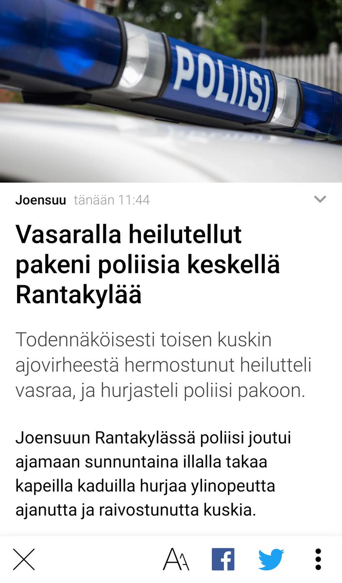 jatsi's tweet photo. Yle Uutisvahti: hurjasteli poliisi pakoon #vasra :lla heilutellutta. #JatsiUutiset #wtf https://t.co/LHEaxkhTox
