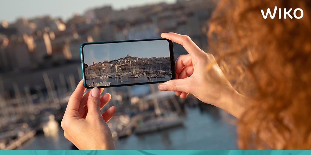 WikoItalia's tweet photo. Un display full screen in 19:9 da fare invidia con la nostra #View3Collection https://t.co/KzgI9JFMKA