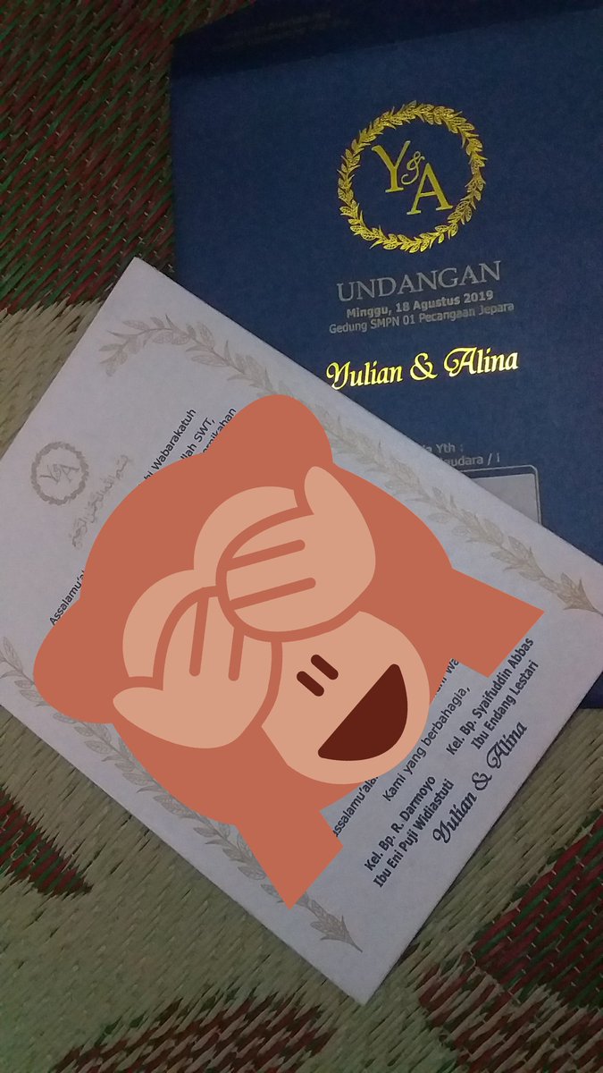 tya_dwiee's tweet photo. @YulianSptr gara_gara namanya sama,dikira kamu yul yang nikah 🤣🤣 https://t.co/0w0iVj9mAp