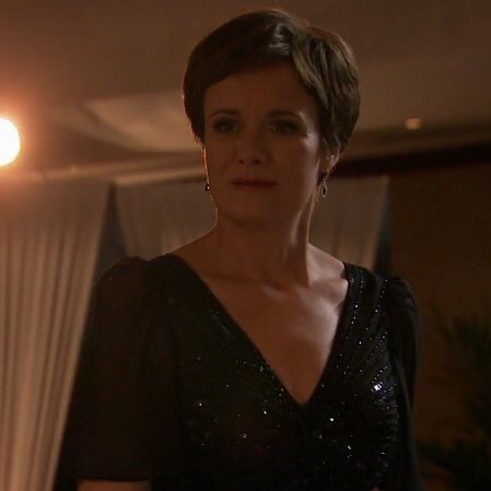 samlizbro's tweet photo. #MondayMotivation 
#theallpowerful
#Awesomelesbiansurgeon 
#SerenawendyCamobell
#CatherineRussell https://t.co/xHWtWlRat3