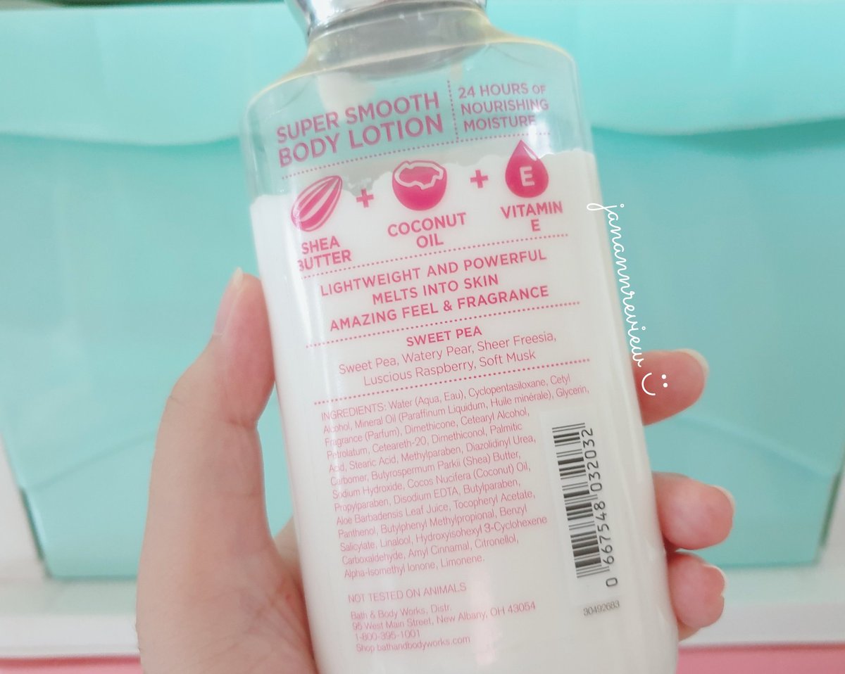 Janannreview's tweet photo. อันนี้หอมมากกกก โลชั่นของ Bath &amp; Body Works กลิ่น Sweet pea กลิ่นแบบเปรี้ยวๆหวานๆราสเบอร์รีงี้ ให้ลุคเป็นเด็กผญ.ซนๆ 😆 ใครไม่ชอบโลชั่นกลิ่นหวานเลี่ยนน่าจะถูกใจตัวนี้ ทาแล้วผิวนุ่มด้วยนะ #ไว้รีวิวห้ามขายของโว้ยย #ใช้จริงรีวิวจริง #ใช้ดีบอกต่อ https://t.co/WOGHv1YqkV