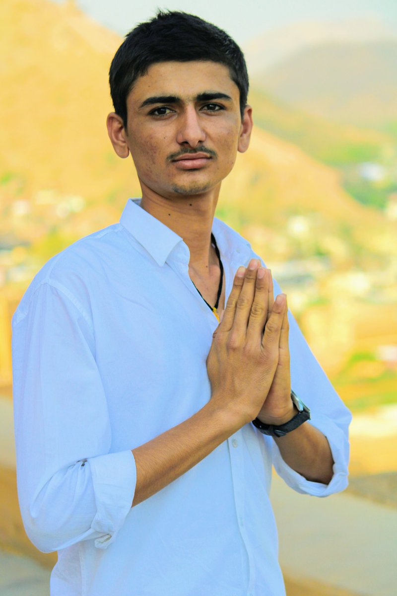 BairdNaresh's tweet photo. #Eid Mubarak to everyone......
Celebrate &amp; enjoy..... https://t.co/CNCLKhce4S