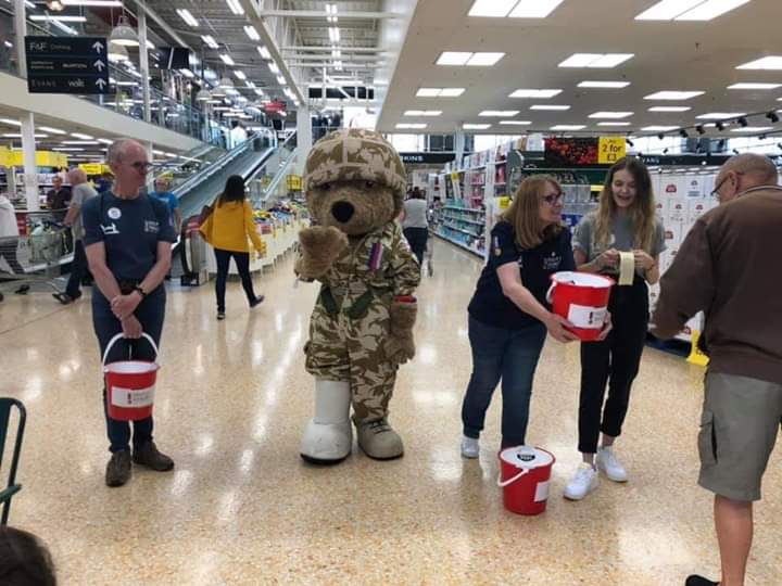 <a href="/TescoCliftnmoor/">York Extra</a> <a href="/HelpforHeroes/">Help for Heroes</a> <a href="/Tesco/">Tesco</a>_North <a href="/tesconews/">Tesco News</a> @Tesco @PaulGrogan2 <a href="/keithxjackson/">Keith Jackson</a> <a href="/GavinONeill1982/">Gavin</a> #community #storecollection #raisingfunds. £1285.05 collected