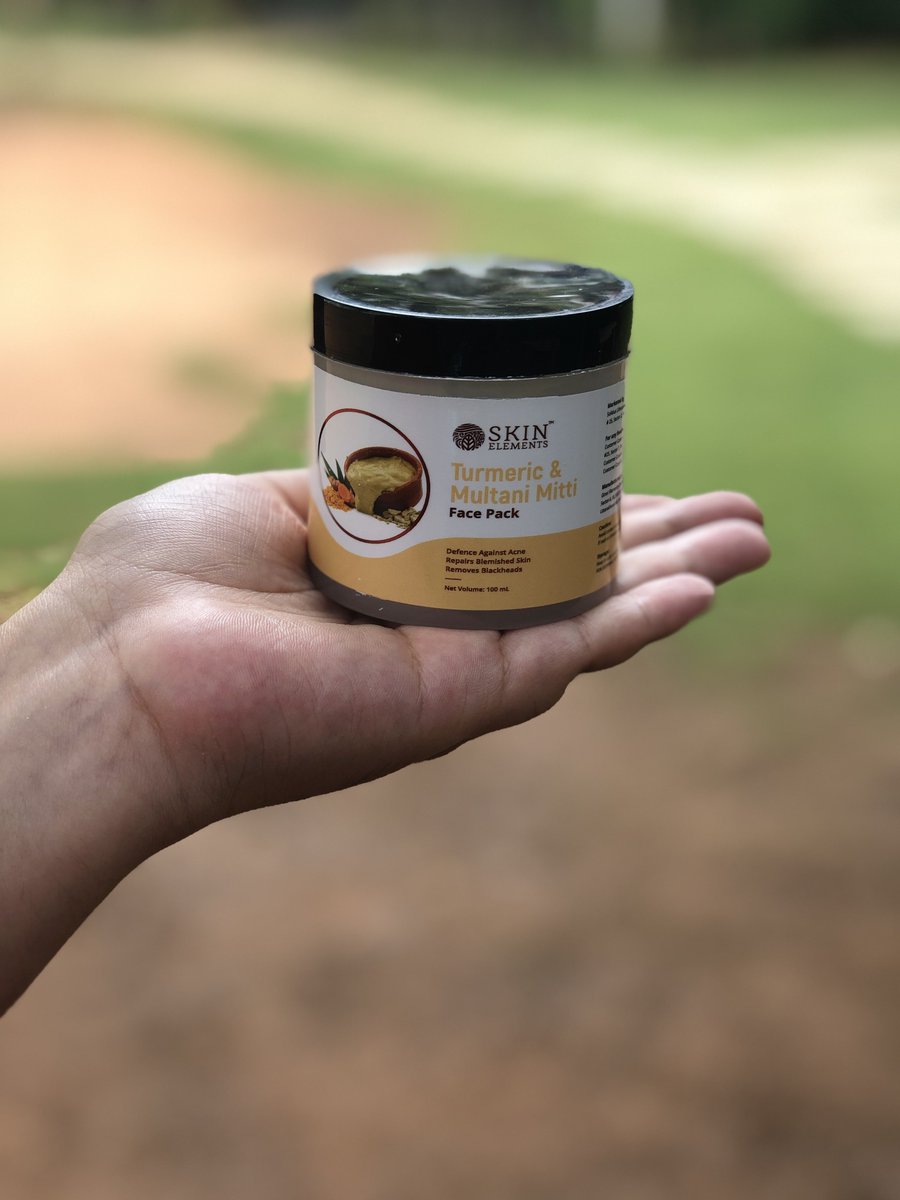 Pinkpoutss's tweet photo. Absolutely loving this Turmeric and Multani mitti face pack from @SkinElements_  Suitable for all skin types, this face pack is also quite affordable.Definitely give this a try and see the amazing results yourself ! #skincareroutine #Skin #beauty #natural https://t.co/3oEU8U7JPx