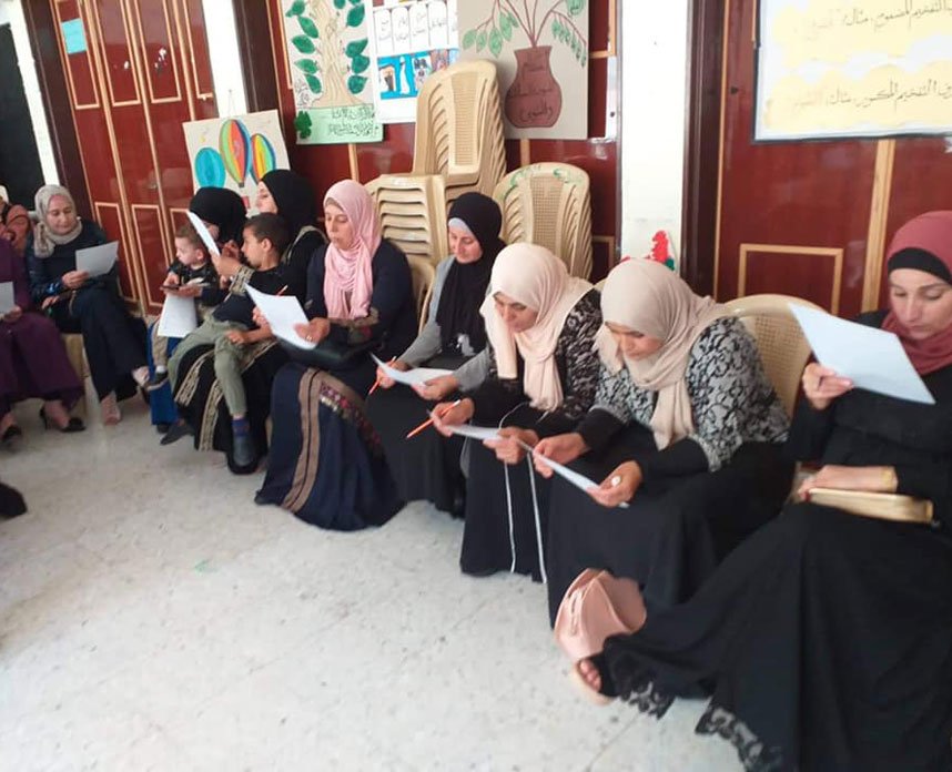 PromSocial_ongd's tweet photo. Durante este mes de julio se han impartido 4 talleres sobre la promoción de los derechos económicos de la #mujer, con la participación de más de 100 mujeres de cuatro aldeas palestinas de ámbito rural en Nablus (Cisjordania) #Palestina #RDWS @AECID_es https://t.co/FR8FGp8QO7