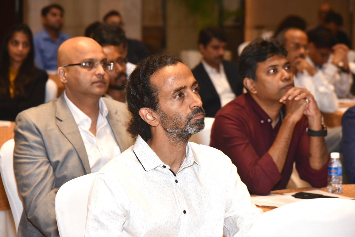 vamrr_official's tweet photo. #DataDriven #design #realtime #Engineering #Simulation #PBR #graphicsvirtualization #AI based #regenerative design, #digitaltwin & more were discussed at @nvidia Industry Connect on Design in Industry 4.0 organized by AI Commune #Pune 26 July. @ajayparge @awasthip https://t.co/N2lixdr1Ew