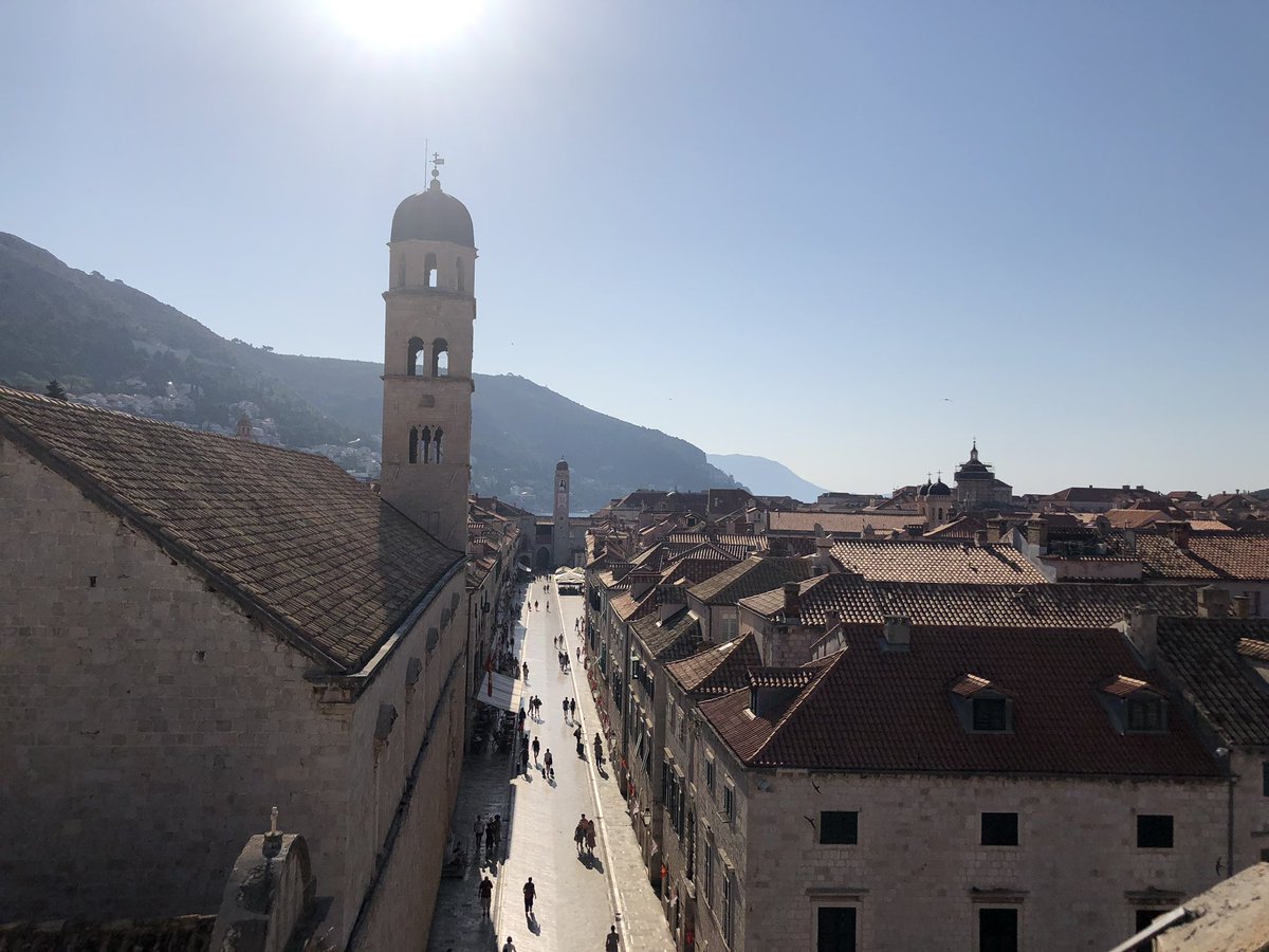 KecaRebeca's tweet photo. #Dubrovnik la joya del #adriatico ❤️🇭🇷
#got #desembacodelrey @charlyperal https://t.co/tbux0ZYbwX