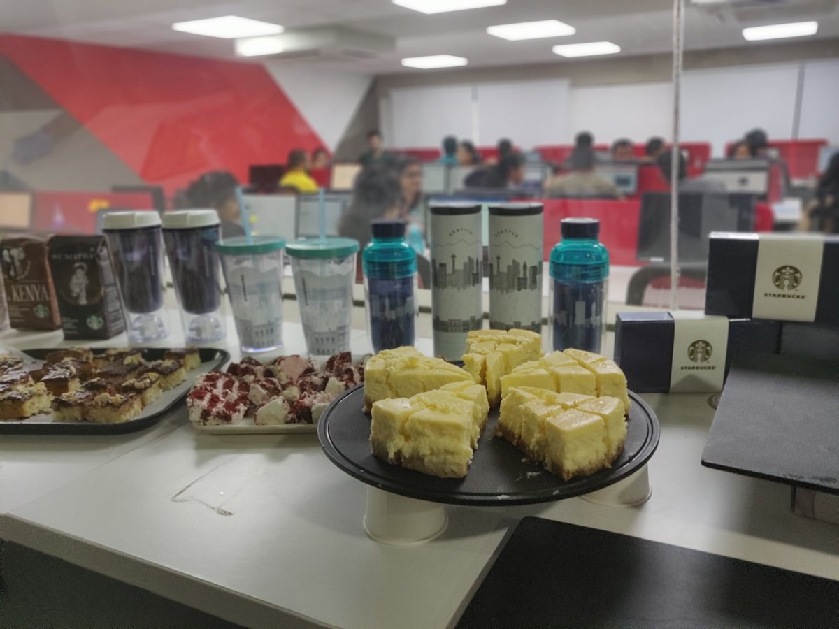 AbsoluteReports's tweet photo. "Smiles All Around....."
The team relished some scrumptious treats arranged by our buddies over at Starbucks India during their recent visit to the office for a promotional event.

#corporateevent #funatoffice #promotionalevent #starbucksindia #starbucks #coffeelovers https://t.co/W3xKN8XE7z