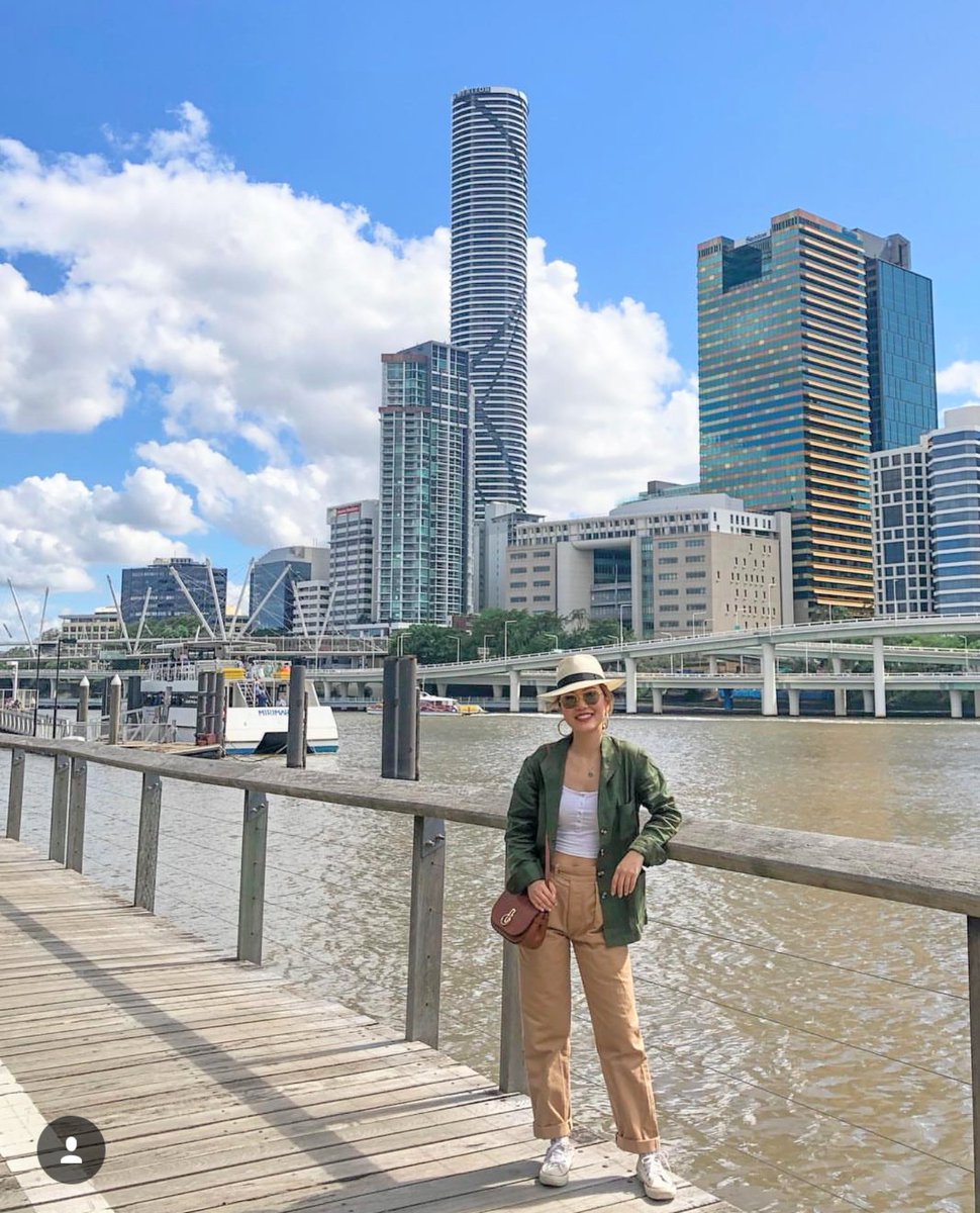 Ricardo_SPENDIN's tweet photo. Thanks @yuipalice for sharing these photos 📸 I love the style with which you dress and the Teba jacket. An elegant, informal and full of personality set. 🍀🌼🍀 #TebaJacket #JustoGimeno https://t.co/fDs8DfeDuY