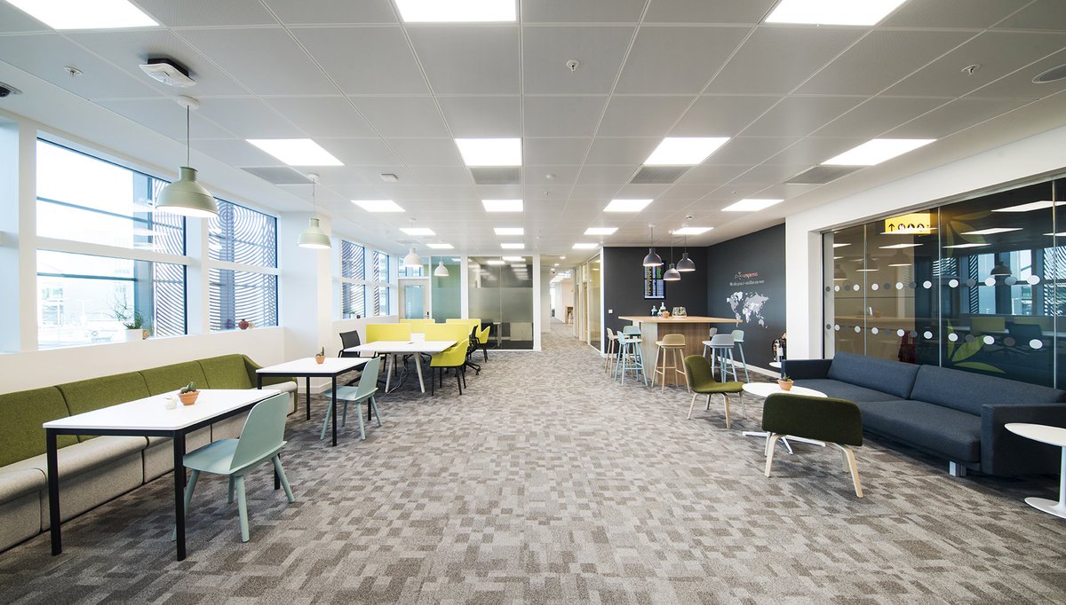 Regus Heathrow tweet media