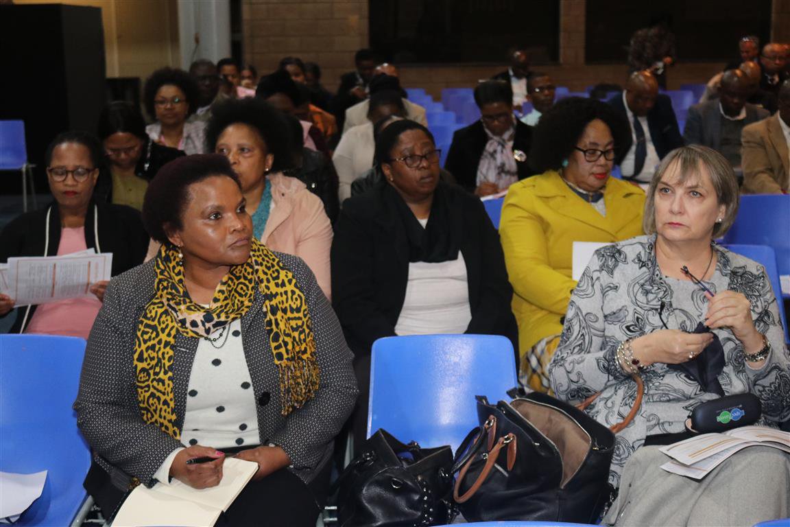 DBE_SA's tweet photo. .@HubertMweli, the Director-General for .@DBE_SA  is meeting with .@ECDOEZA senior managers, officials and focus school principals today as part of his second semester provincial engagements @ElijahMhlanga https://t.co/AH0VEWvhQ6