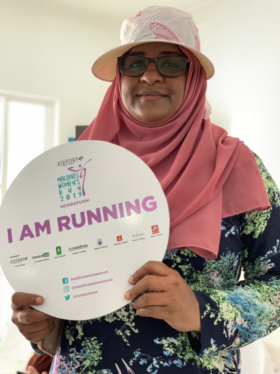 RunWomens's tweet photo. T’shirt and Bib collection today from 2pm till 6pm in Hoarafushi Youth Centre 😊 https://t.co/h25QqUaL5Q