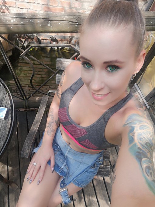 Hello guys! 😘 Have a great day 🥰💋 Come visit my store 💯 ➡️https://t.co/9MMhVaF1mO #smiley #fetish #c4s<a href="/tag/work"class="tags"><span>#work</span></a><a href="/tag/bdsm"class="tags"><span>#bdsm</span></a><a href="/tag/follow"class="tags"><span>#follow</span></a><a href="/tag/fun"class="tags"><span>#fun</span></a><a href="/tag/sexy"class="tags"><span>#sexy</span></a><a href="/tag/custom"class="tags"><span>#custom</span></a><a href="/tag/fetish"class="tags"><span>#fetish</span></a>