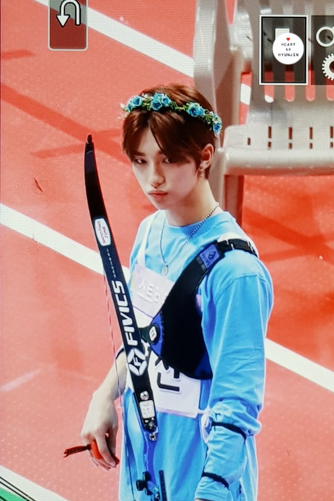 HEART TO HYUNJIN tweet media