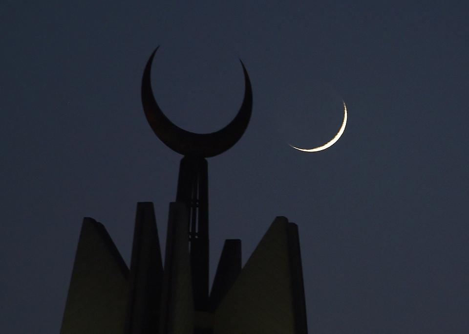 ForbesScience's tweet photo. This is how the moon guides pilgrimages to Mecca, from contributor @jamieacarter: 

https://t.co/FsI9EufA6S https://t.co/RDLIN54ohx