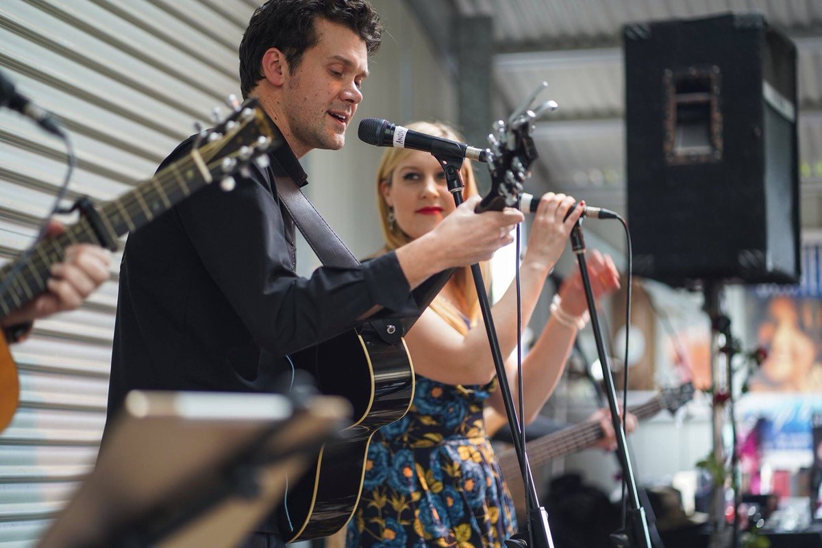 weepinwillows's tweet photo. Thanks so much to everyone who braved the elements to come see us these past few days! 🙏💘 Many thanks to staff at @KnoxClub, @ClubMulwala, #CarterandCarter, @LynBowtell, @JayneDenham1, band, special guests, ‘Lucky Phil', Ness, Lea & Lois for a wonderful weekend of shows! 😄🎶🎉 https://t.co/GebtYAlCbi
