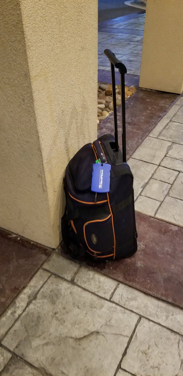 CaroleBDCDiva's tweet photo. And now my watch has ended. To all the banners as they return to their keeps, safe journeying in the travels to come!
#ProtoCon2019 https://t.co/d0CRFRu5vu