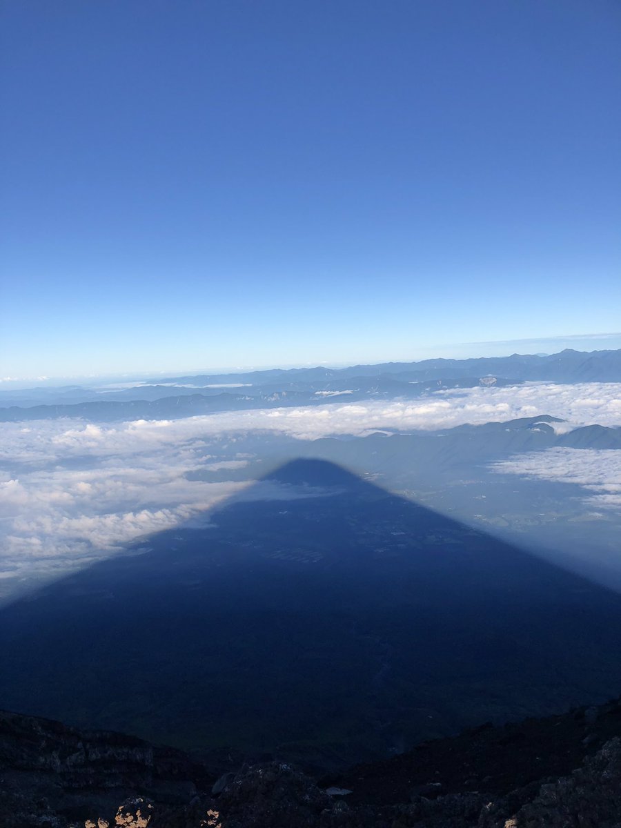 7026hans's tweet photo. 富士山 https://t.co/Y4XsAuXz3M