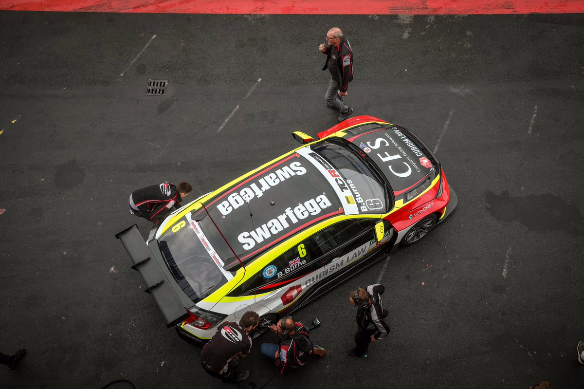 BradleyBurns06's tweet photo. Postcard from Zandvoort... 🇳🇱
.
.
.
.
.
#BB06 #PyroMotorsport #BRDC #BRDCRisingStars #ADAC #TCR #TCRGermany #HondaCivic #Zandvoort https://t.co/xJT42Y2aOo