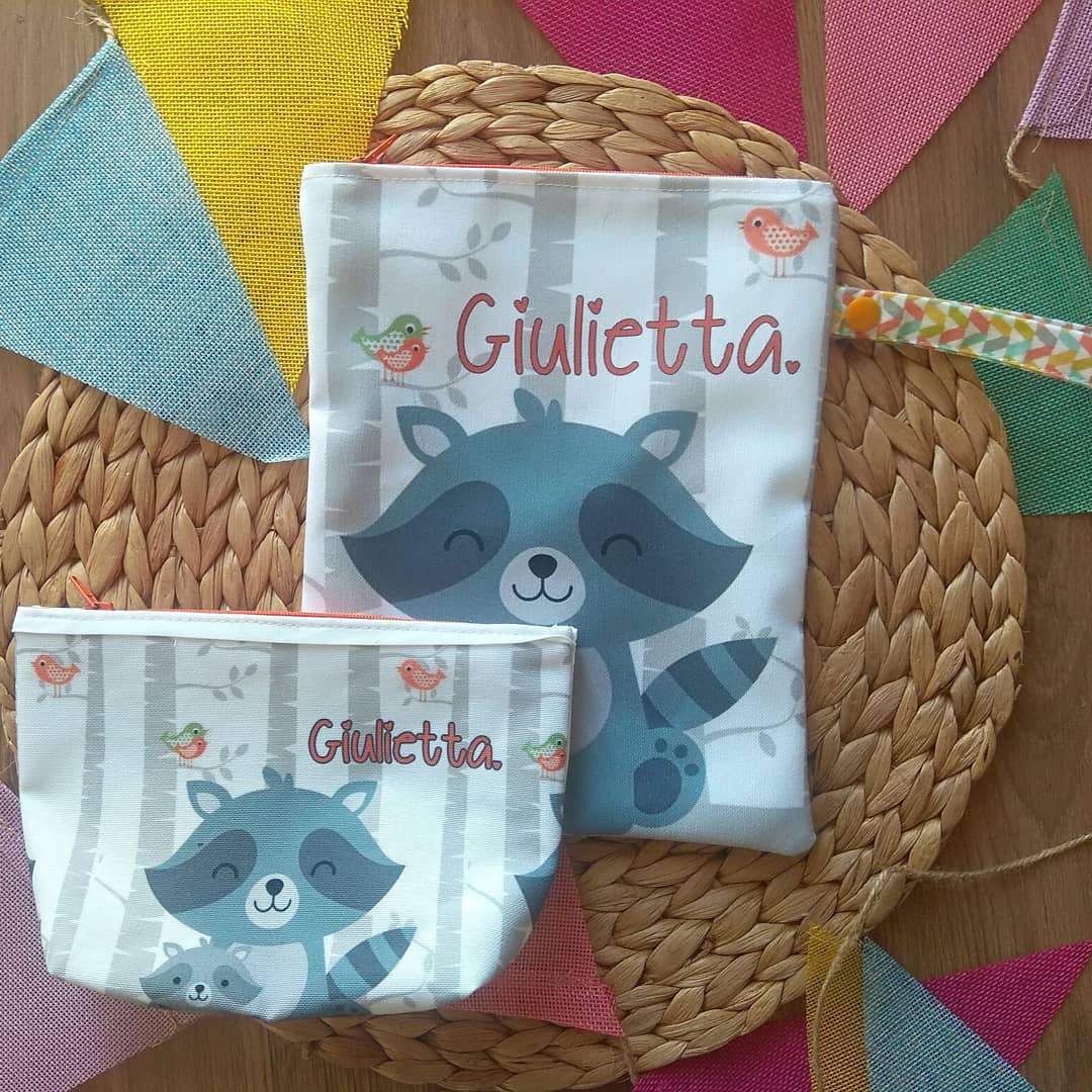 ellascomp's tweet photo. Quien tiene ganas de que los más peques empiecen las #clases ?? 
Hacemos de todo lo que tú #peque pueda necesitar totalmente #personalizado 

#hechoamano #handmade #FelizLunes #Verano2019 #Canarias #bebe #mami https://t.co/JZSumuDStE