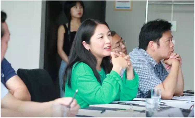 Silkpay's tweet photo. Notre CEO Annie Guo a fait part du jury de la 7ème finale régionale européenne du concours d'entrepreneuriat technologique "Startup Jiangsu".🇨🇳
Un grand bravo à tous les participants et surtout aux vainqueurs de cette finale.👏👏
@ACECE https://t.co/OrmNl5TW7M
