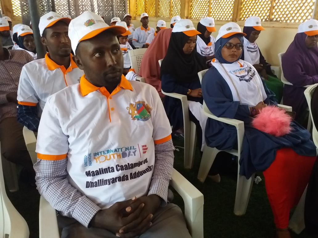 AdanMayow's tweet photo. International Youth Day
12/8/2019
PBFSomalia,
 @UNPeacebuilding, @UNHabitat_SOM, @UNFPA_SOMALIA
#AdamMayow
#Baidoa https://t.co/IQWHGPvOPK