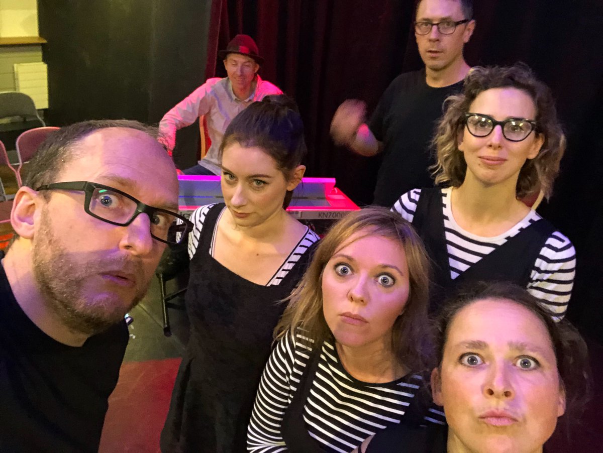 Start your week right with these #gothic fiends! #MakeYourFringe with #HappilyNeverAfter at <a href="/Gildedballoon/">Gilded Balloon</a> <a href="/edfringe/">Edinburgh Festival Fringe</a> - catch us 2.45pm every day (except 13th) themaydays.co.uk/event/hna-2019… Produced by <a href="/nurserytheatre/">The Nursery</a> 

#improv #edprov #folkhorror #musicalimprov #edfringe19 #musicaltale