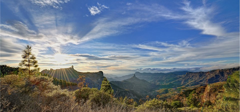 CristianReal20's tweet photo. Nuestro ❤️ está contigo #GranCanaria https://t.co/7ZPyJJHcI3