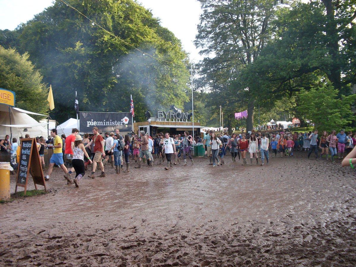 murdoch_iain's tweet photo. Hope it's not quite this bad @GreenManFest Memories of #gm2012 https://t.co/14e1dIolPq