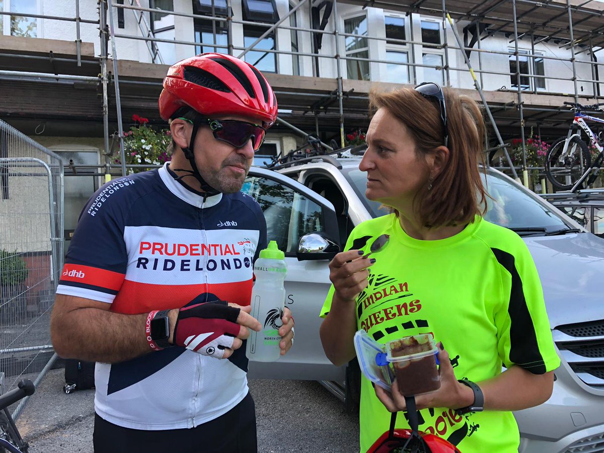 jodownsglass's tweet photo. Day 10 - over 100km from Walsall to Gloucester today, left in the sunshine so we're hoping for a downpour free day! #JDJOGLE #jodowns #invictustrust #clivemitchellcycles #elixirhealth #jogle #fundraising https://t.co/kh6eDKPuDT https://t.co/FbeOjZRZCw