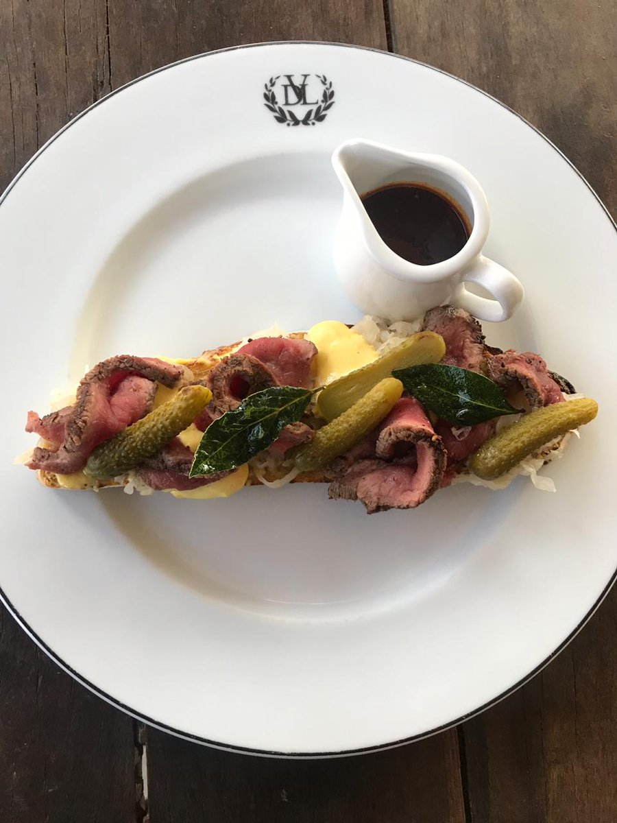 vdlrestaurant's tweet photo. NEW ON OUR LUNCH MENU!
Tartine #2 - Filet de bœuf – sourdough toast, rare roast beef fillet, horseradish, dijon, sauerkraut https://t.co/Hp4dzXOKyP