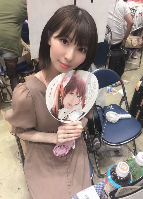 Twitterのコスプレ画像3