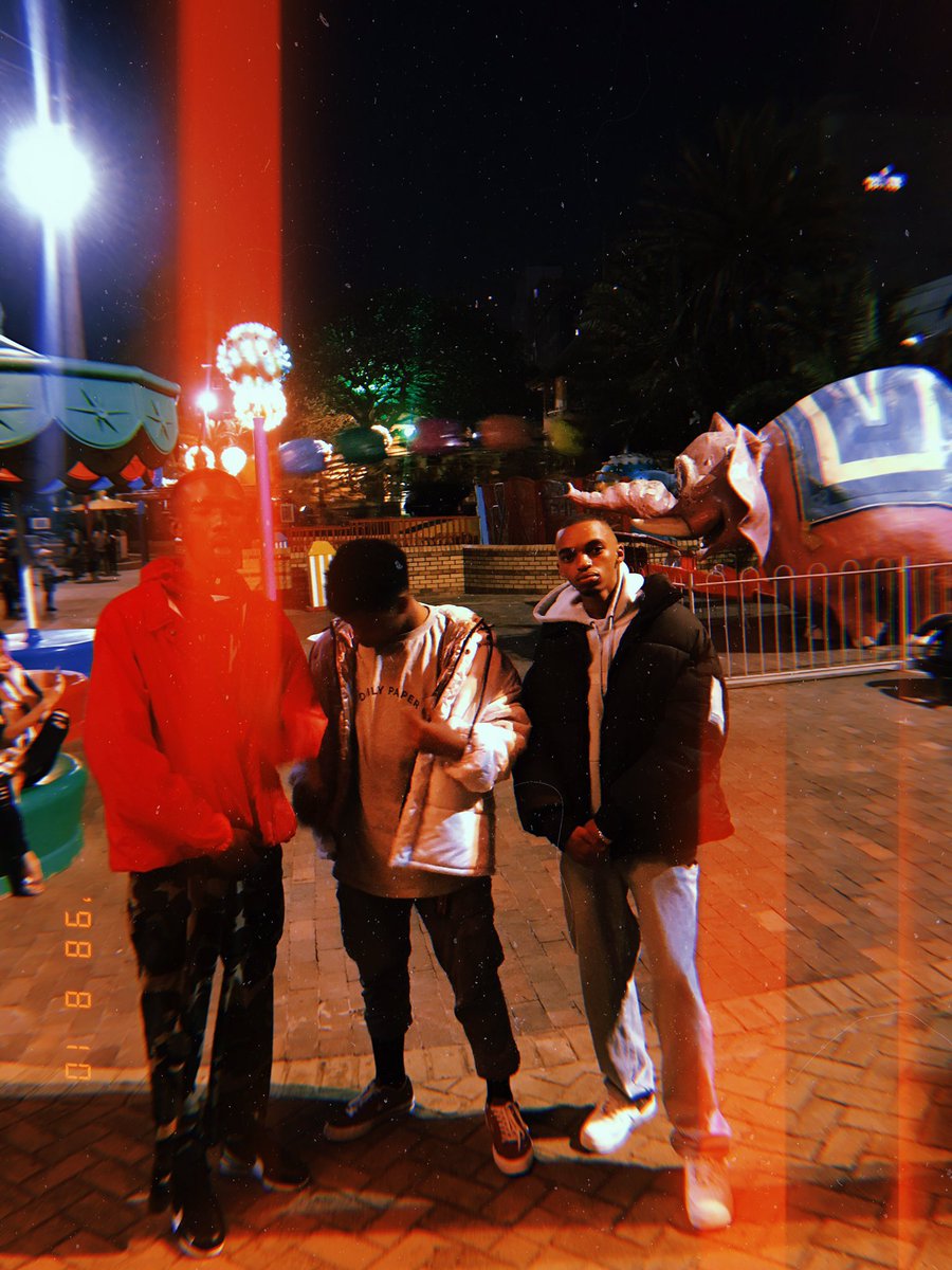 IVandNeptune's tweet photo. Rey Mysterio, top Rope, she wanna hang wit me 🎢🎡🍭✨ https://t.co/NbAf4azoET