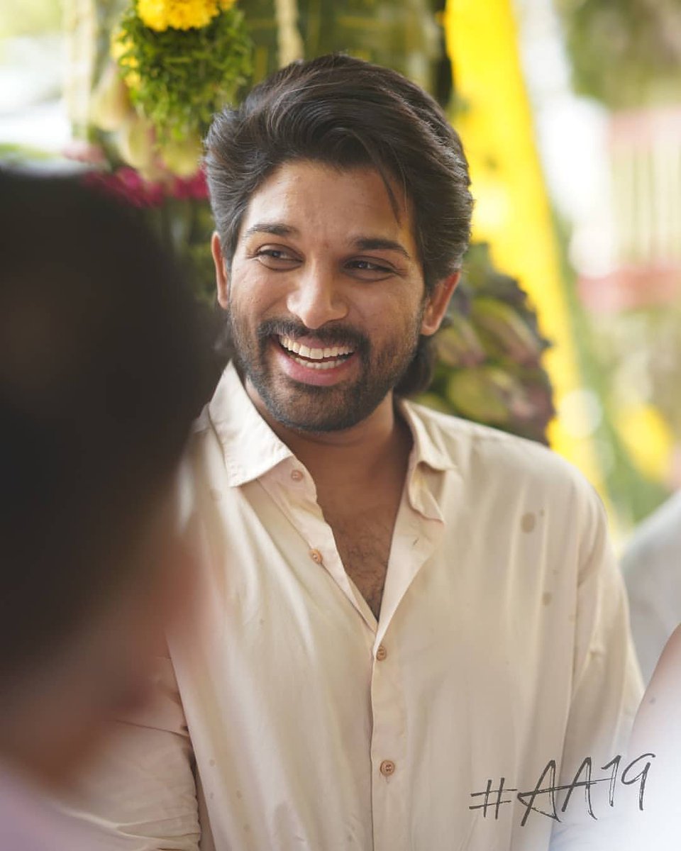 mr_yogesh16's tweet photo. @Bunny_Vinay2610 @haarikahassine Ha Oky ....😄
Just 14mins
#AA19
#AA19UpdateTodayEvening
#AA19UpdateDay
#AA19Update https://t.co/wsFCfgc2PS