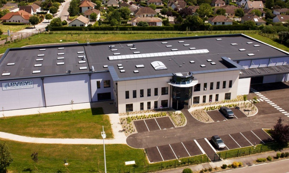 Aquilae déménage !

Plus spacieux et à même de répondre à notre dynamique de recrutement, nos nouveaux locaux sont désormais situés au sein du bâtiment Levisys, à quelques pas de la technopôle de l'Aube. L'adresse postale est inchangée !