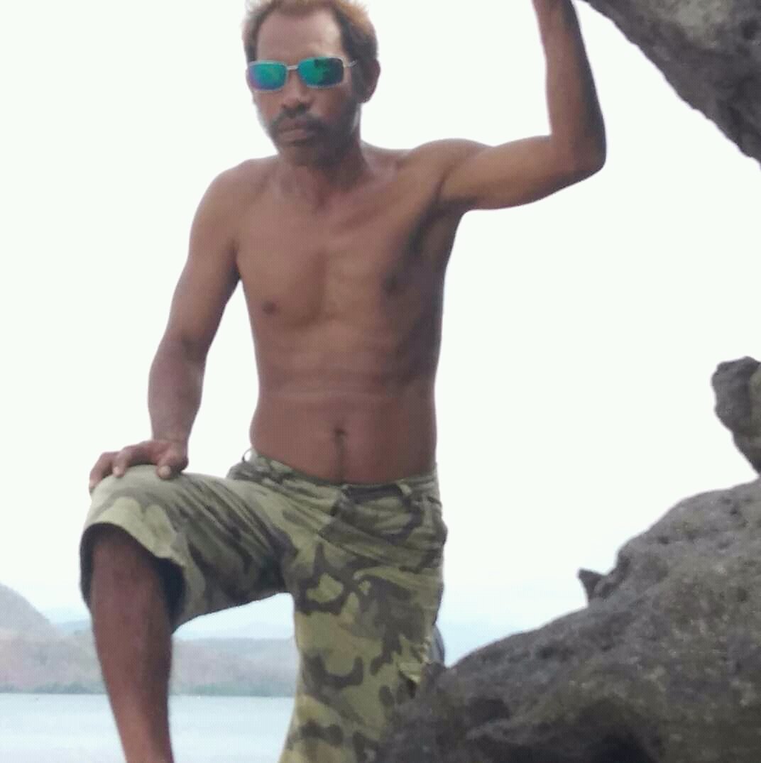 Ketergantungan hidup ada pada diri kita sendiri Allah yg menentukan