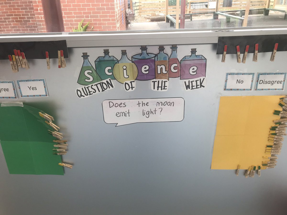 emilyemmaross's tweet photo. Happy #NationalScienceWeek! Every week we pose a #science question &amp; students explain their understanding via video on #seesaw, we then spend the week exploring the concept before they have an opportunity to change their answer &amp; justify why. Here are our last 3 questions 👩‍🔬🤖💥 https://t.co/5Z5mNxmhdJ