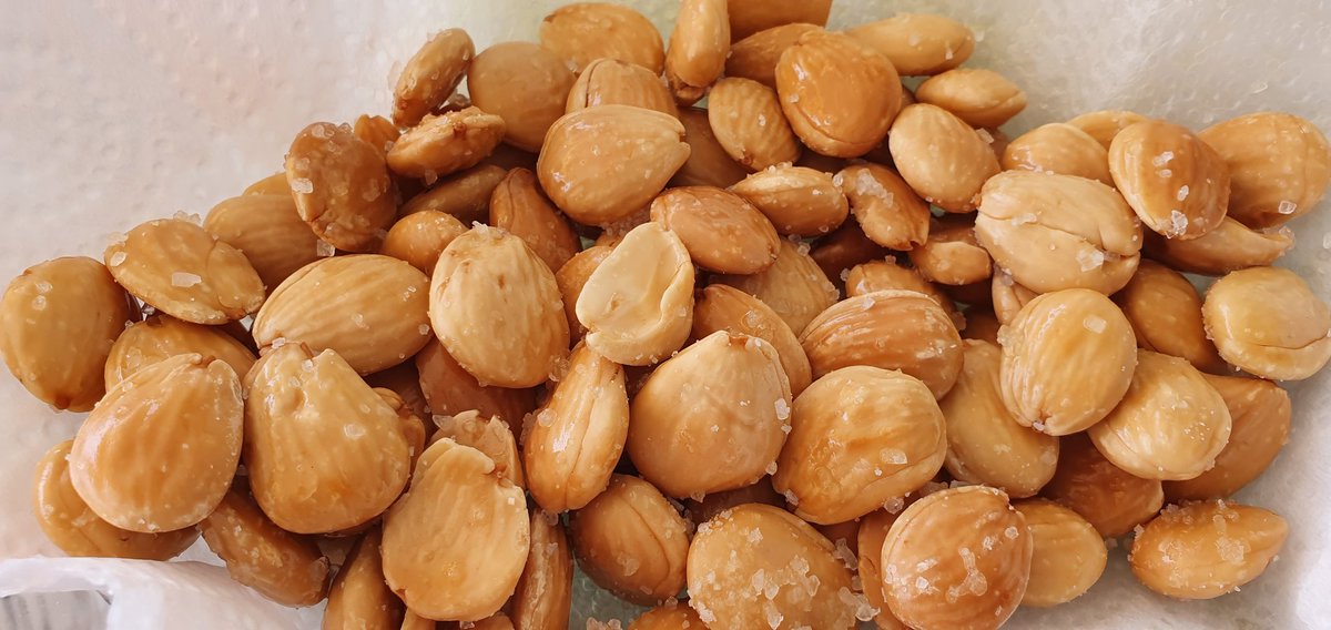pedroatticus's tweet photo. #ApuntesGastronómicos #Almendras #Marconas #Murcia https://t.co/GA9xarYEsv