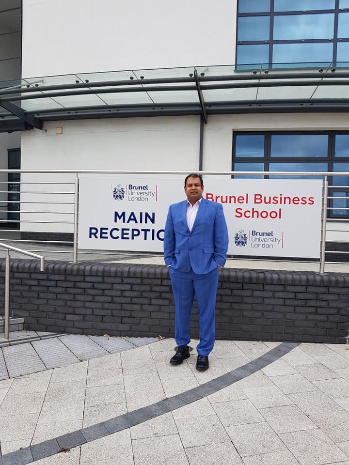 TCLGlobal's tweet photo. Managing Director of @TCLGlobal, Mohammad Miah - had a great business meeting with @Bruneluni . https://t.co/0SNweQ2EEP
