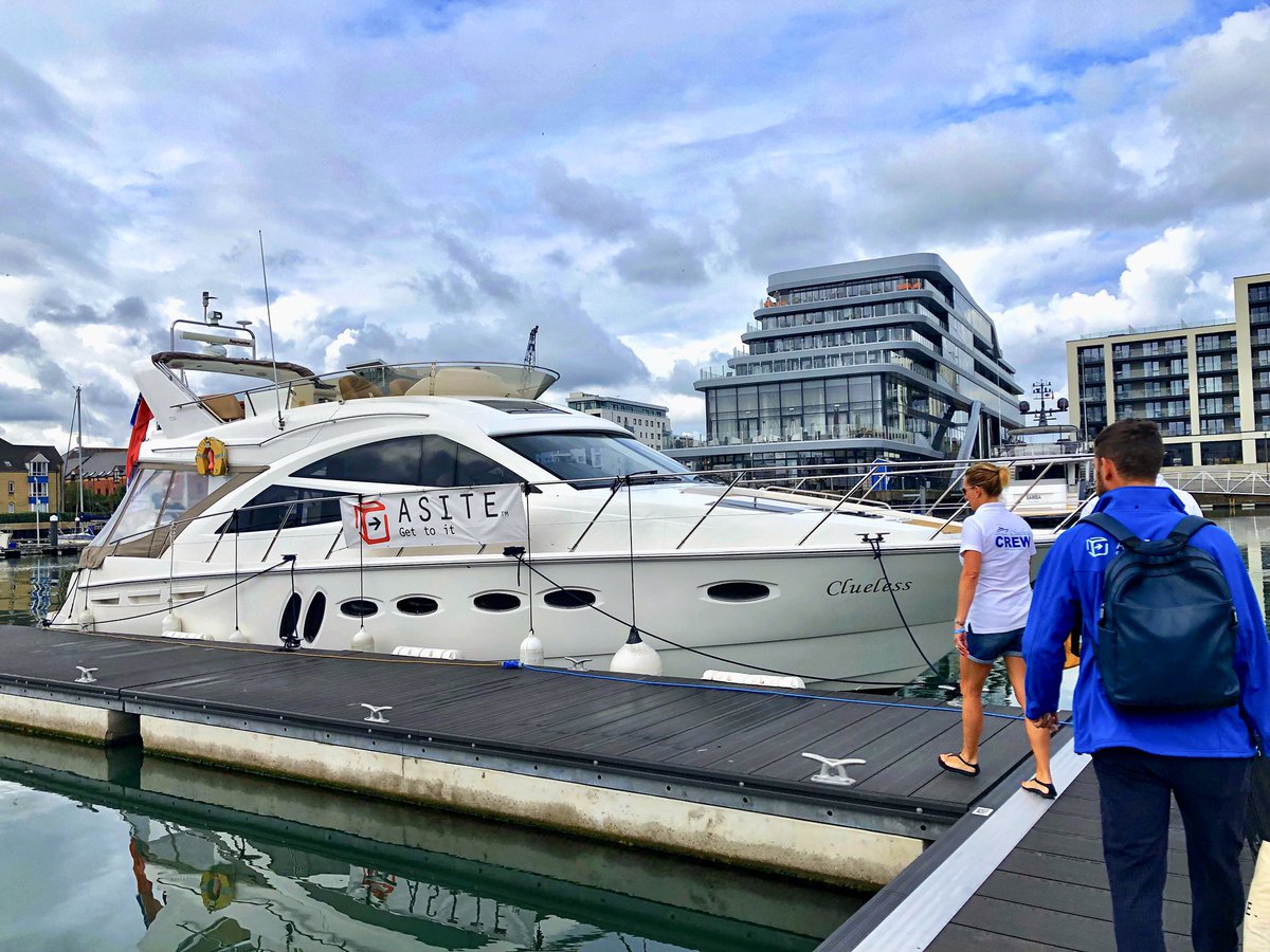 ASITE's tweet photo. Day 1 for @Asite at #CowesWeek2019 and the sun is shining! โ๏ธ
#CowesWeek #IsleofWight #Asite #ITsAdoddle https://t.co/kVJd1S9O3k