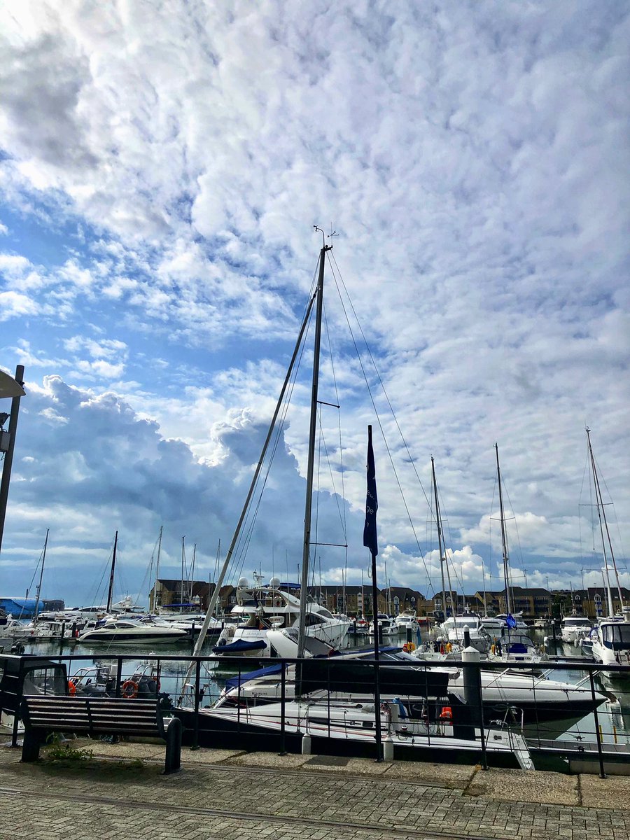 ASITE's tweet photo. Day 1 for @Asite at #CowesWeek2019 and the sun is shining! โ๏ธ
#CowesWeek #IsleofWight #Asite #ITsAdoddle https://t.co/kVJd1S9O3k