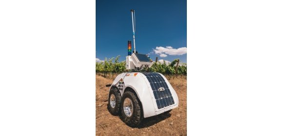 EPDTNEWS's tweet photo. #news #EPDT #VCS1 #embedded #processor module for precision #robotics &amp; #AI applications from @SundanceDotCom | #viticulture #winegrowing #vineyard #wine #technology #vision #machinevision #automation #PC104 cc. @MillotChristoph @SymingtonFamily @EU_H2020 https://t.co/BDkJsS2ckw https://t.co/ZeMhSQ0Ao2
