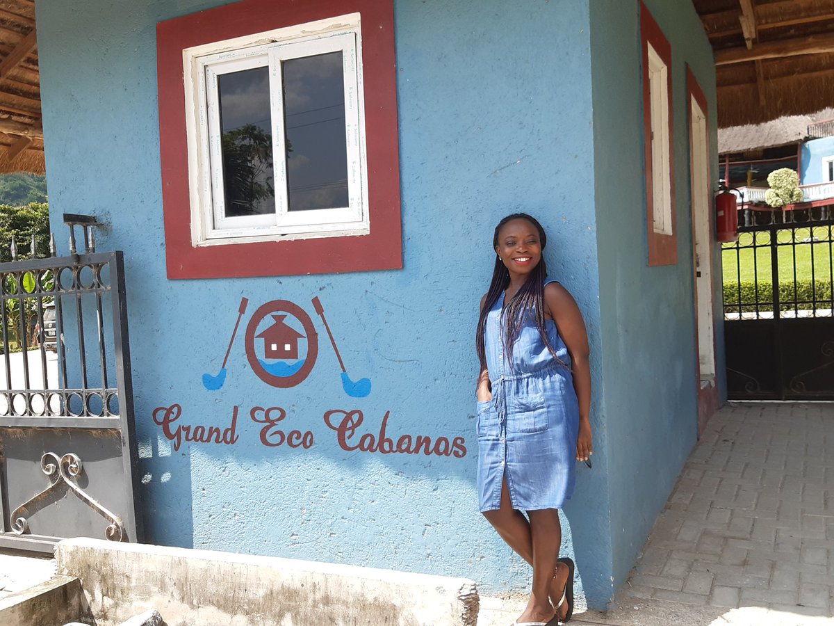 PatriciaABonsu's tweet photo. #RoadTrip #DomesticTourism #LakeBosomtwe #BeautifulPeople #LoveNature #JournoDuties #GrandEcoCabanas #PromotingSDGs #GoodFood #Drinks #FriendshipThatLasts #Travel #Learn #GreatWeather #BoatRide π¬ππ¬ππ¬π https://t.co/kunSh8TsKQ