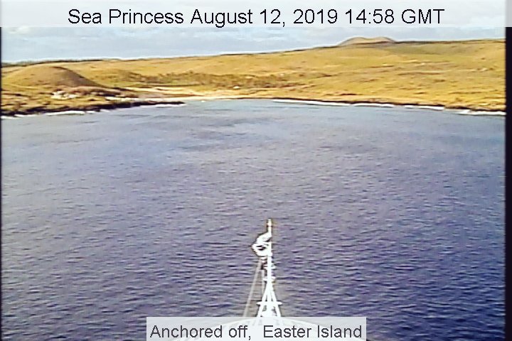Off_Valpo's tweet photo. https://t.co/iMYb0P6E3C vista a bordo del crucero de pasajeros #Sea_Princess (BM) fondeado en bahía #Anakena de la #isla_de_Pascua con viento del #Sur 17 Nd (32 Km/h) presión atmosférica 1023 HPa temperatura del aire 19°C y agua de mar 23°C, según reporta https://t.co/NsdbsO7MiO https://t.co/2rU6xlfD2m