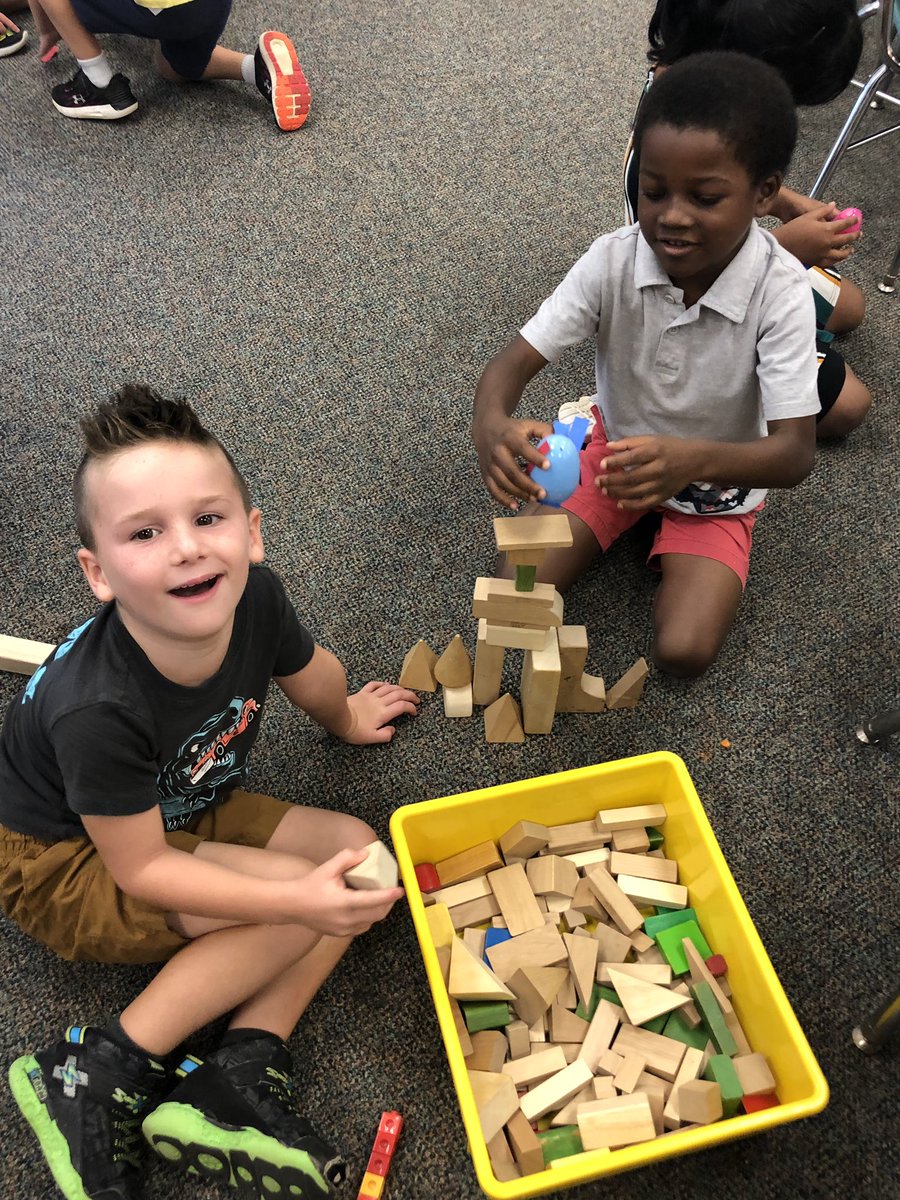 IAkinderstar's tweet photo. Humpty Dumpty had a great fall and the kinder stars did a fun STEM project! #kinderstar #wiredforsuccess #steam #humptydumpty #kinderscan #salemelementary https://t.co/NLpnbrGwpJ