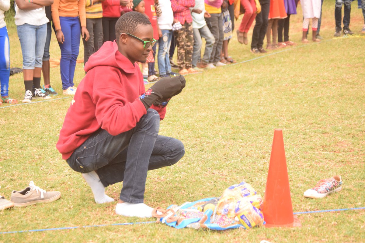 DignifiedChild's tweet photo. Afternoon is time at the field with different activities and everyone is involved in the field. Games square is a tradition for the camp๐ .#campInnovate #makecreateinnovate #DCIcamp2019 @muthonifibz https://t.co/MpcRNK4F2l